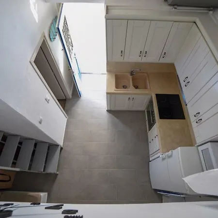 Apartment Melatio Old Castle