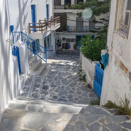 Melatio Old Castle Naxos City